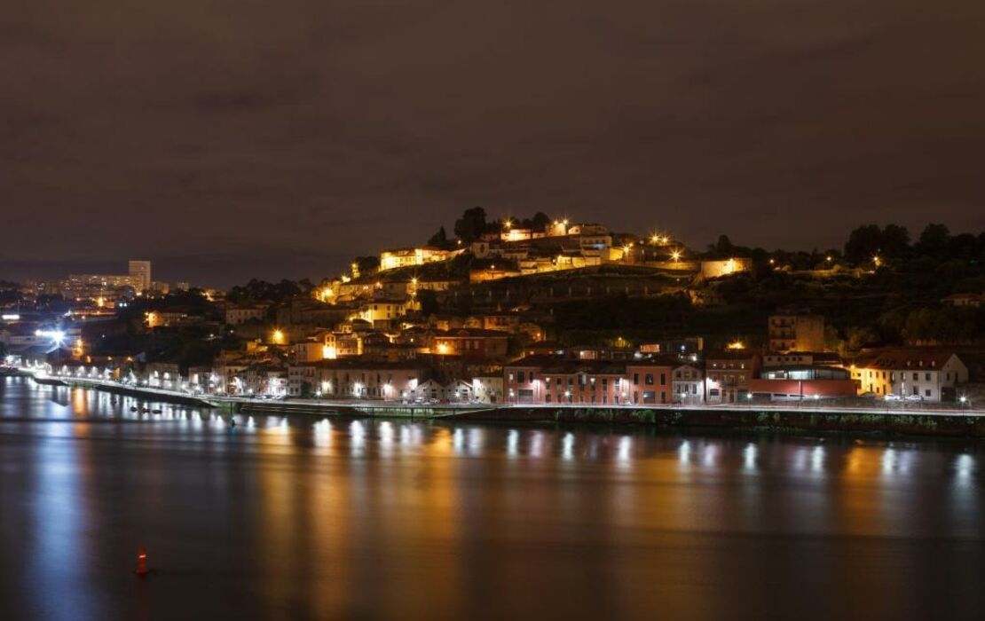 NEYA Porto Hotel