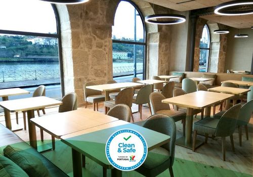 NEYA Porto Hotel