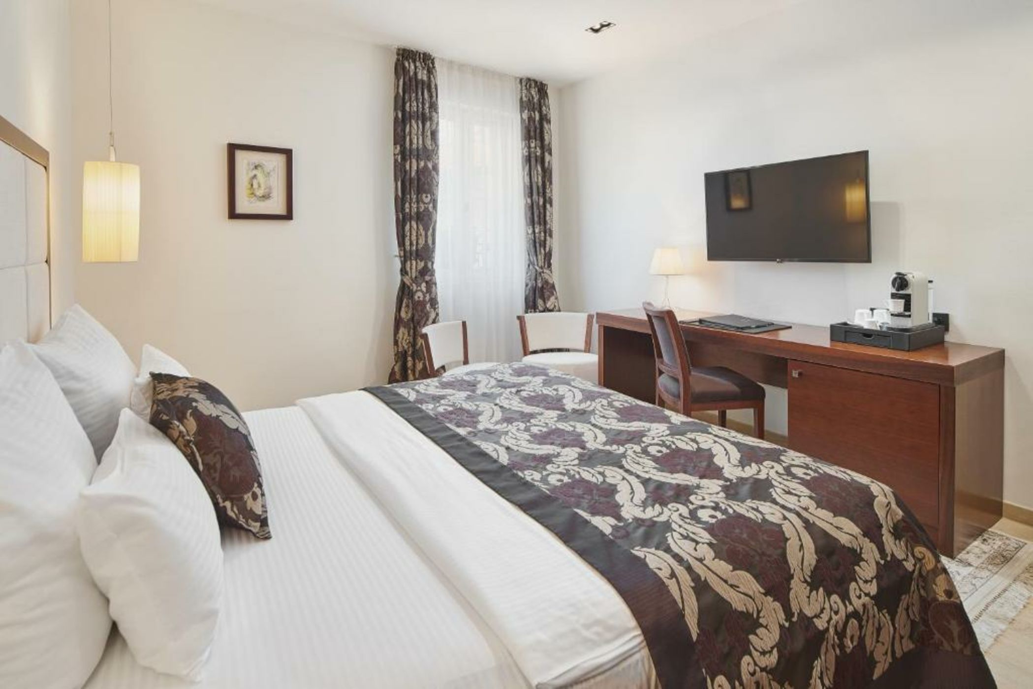 Marmont Heritage Hotel - Adults Only