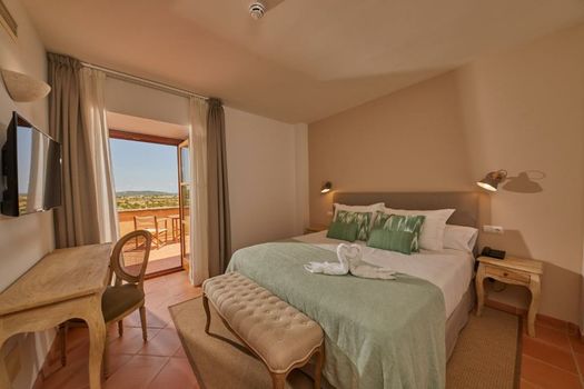 Es Riquers Hotel Rural