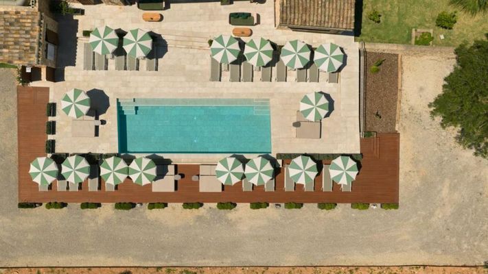 Hotel Rural Es Riquers