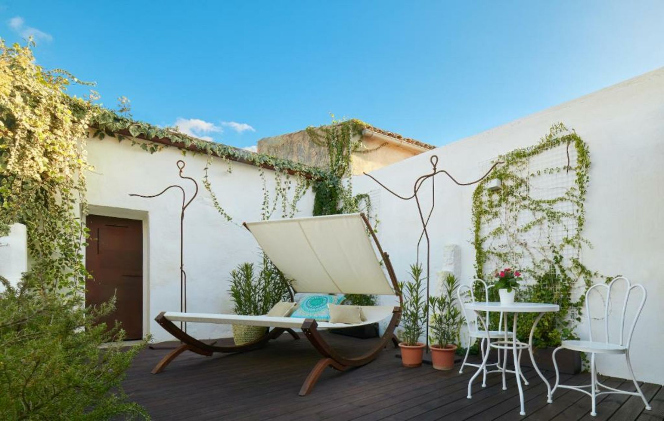 Can Joan Capo - Adults Only