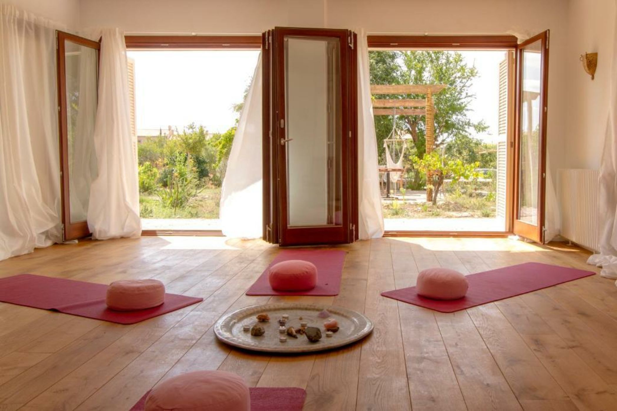 Home Hotel The Pink Pepper Tree