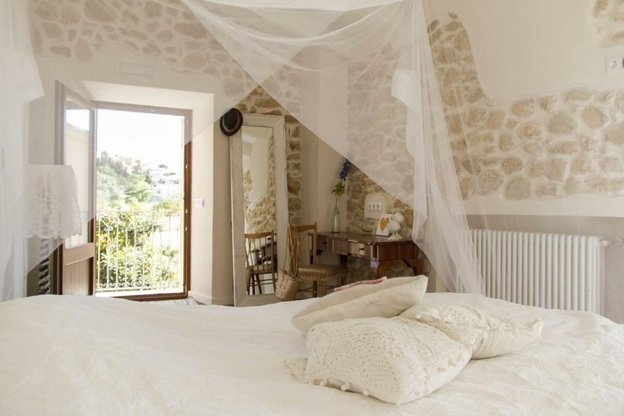 Home Hotel The Pink Pepper Tree