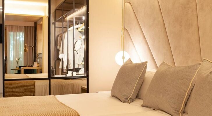 Nivia Born Boutique Hotel