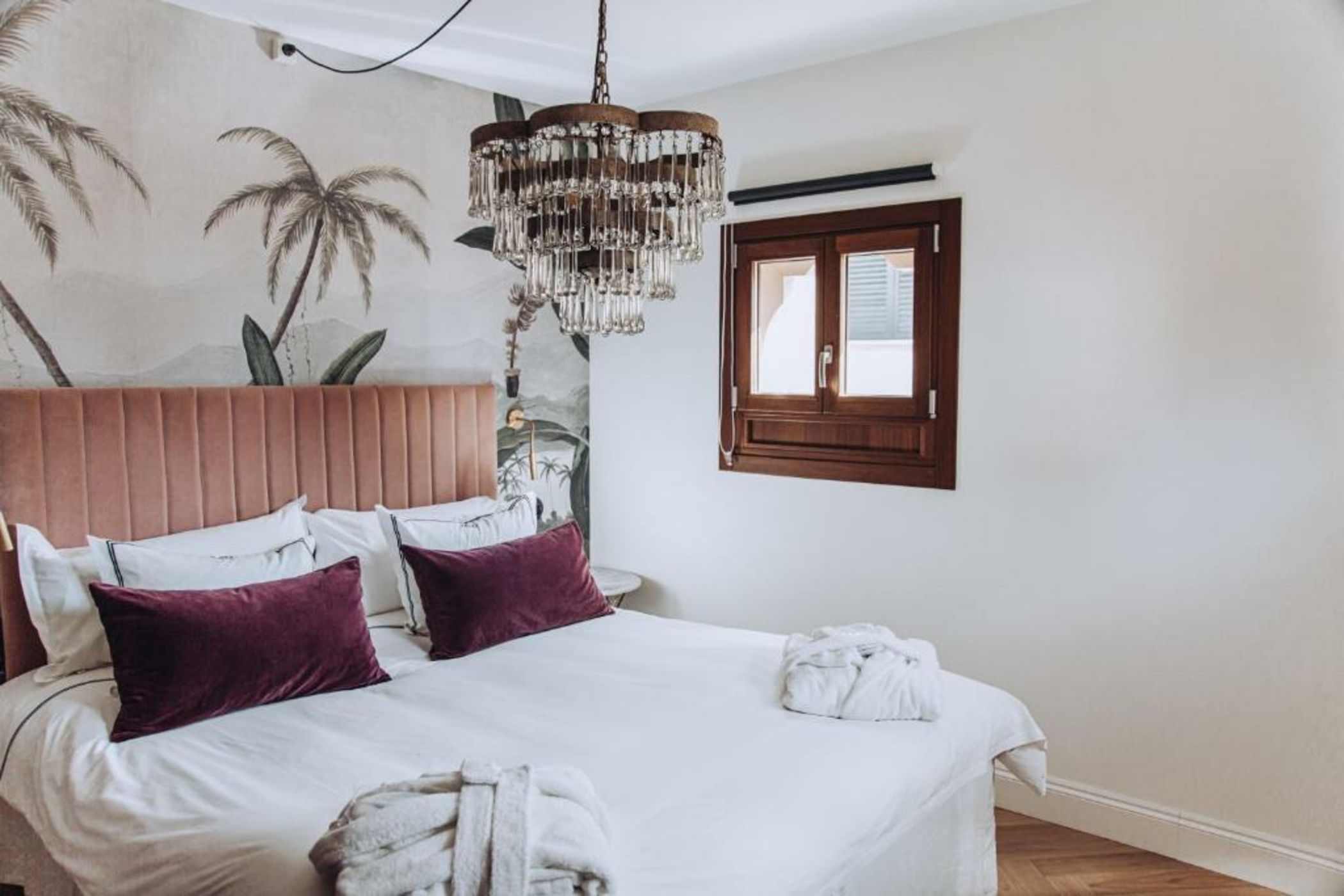 Ocho Suites & Kitchen