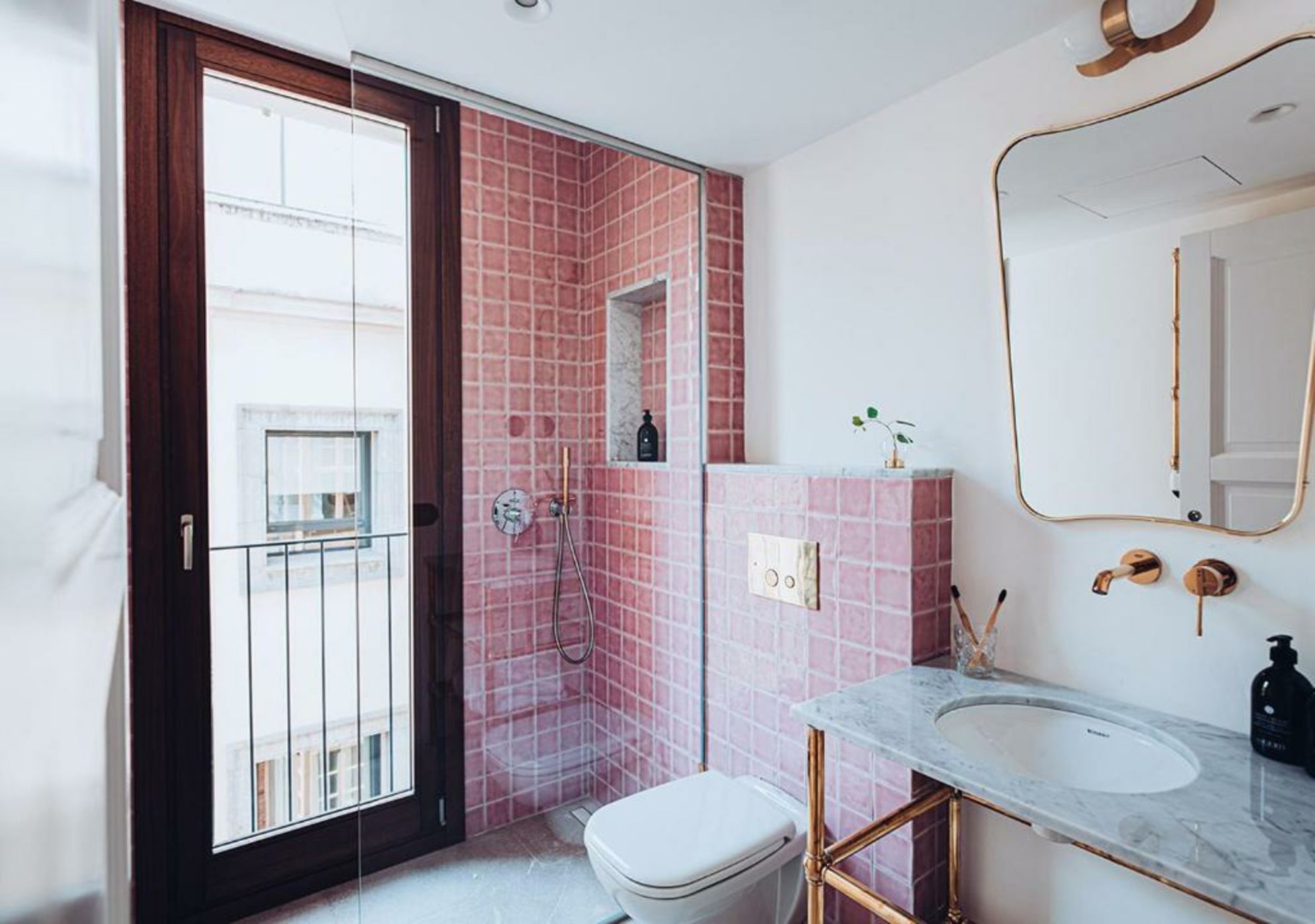 Ocho Suites & Kitchen