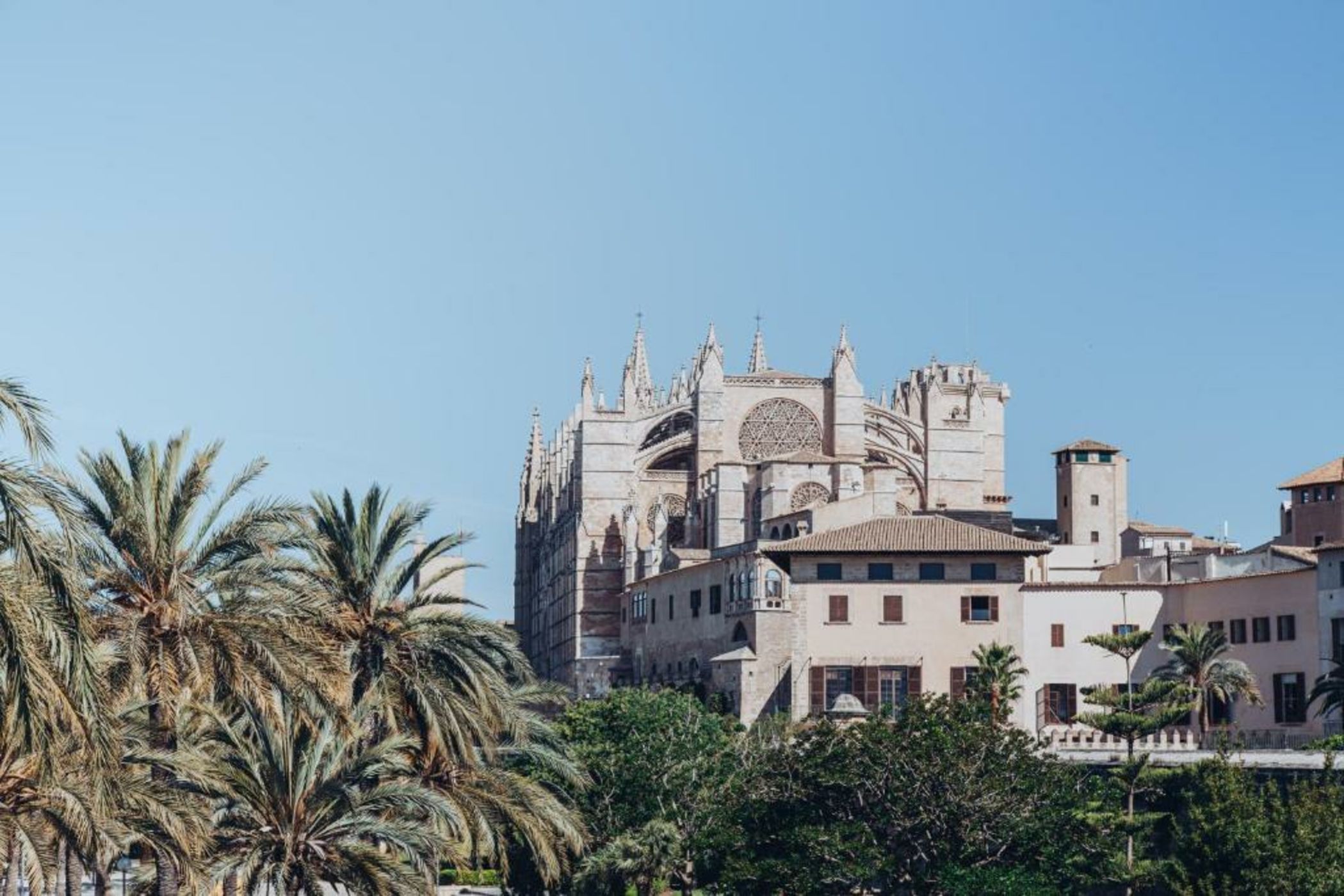 Ocho Suites & Kitchen