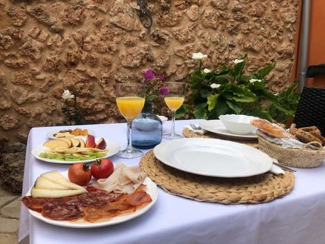 PETIT HOTEL ALGAIDA
