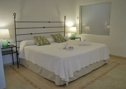 PETIT HOTEL ALGAIDA
