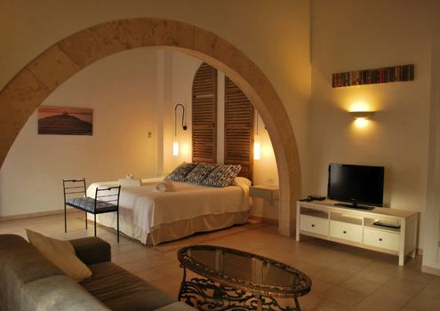 PETIT HOTEL ALGAIDA