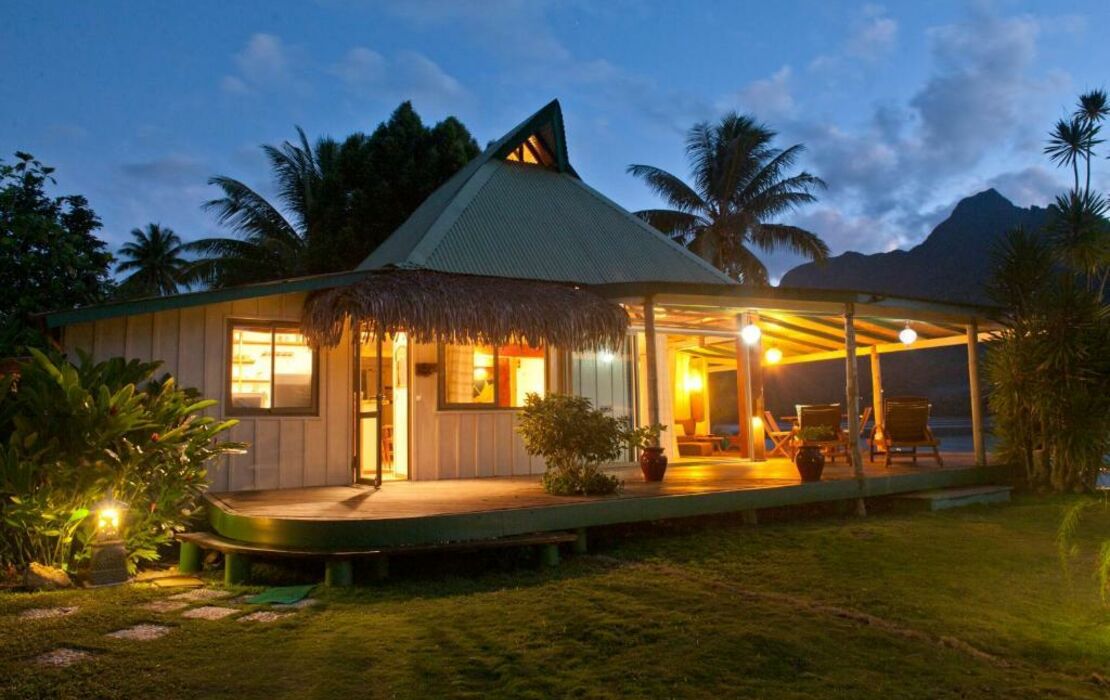 Robinson's Cove Villas Deluxe Cook Villa, a Design Boutique Hotel