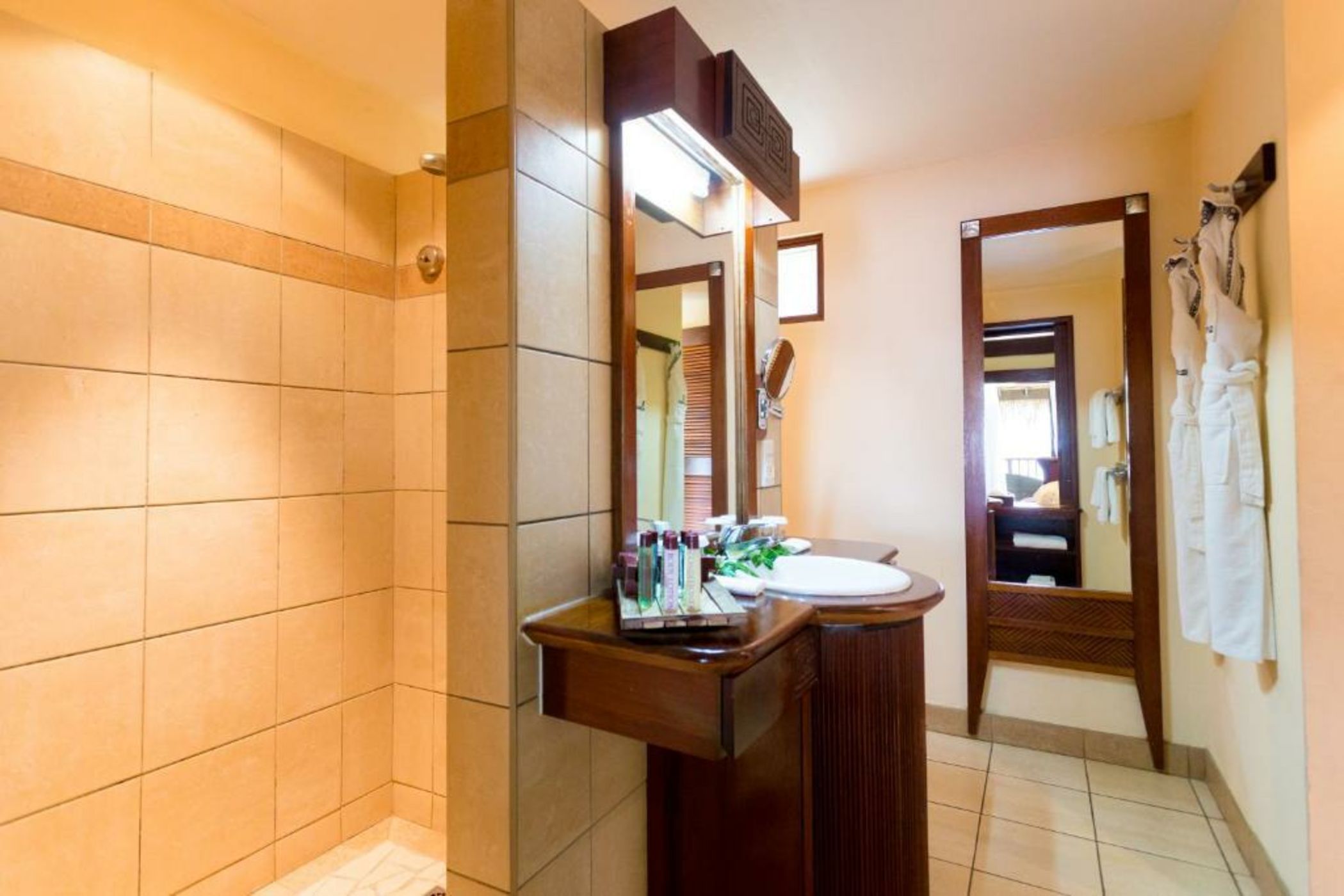 Manava Beach Resort & Spa Moorea