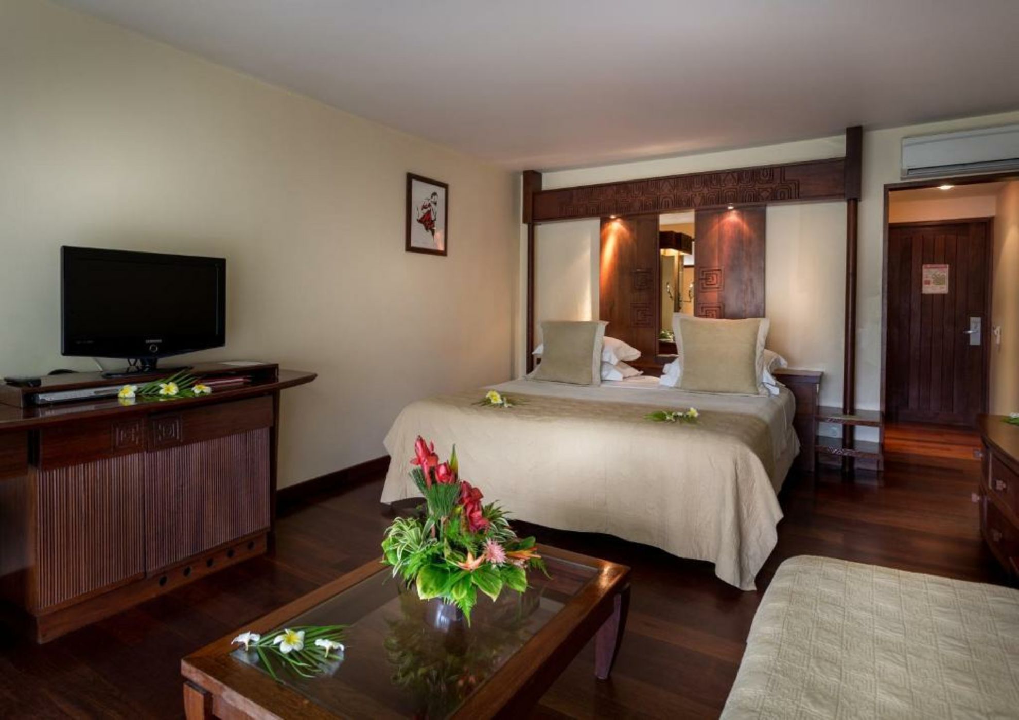 Manava Beach Resort & Spa Moorea