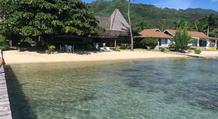 Chez Jay Moorea Beach House