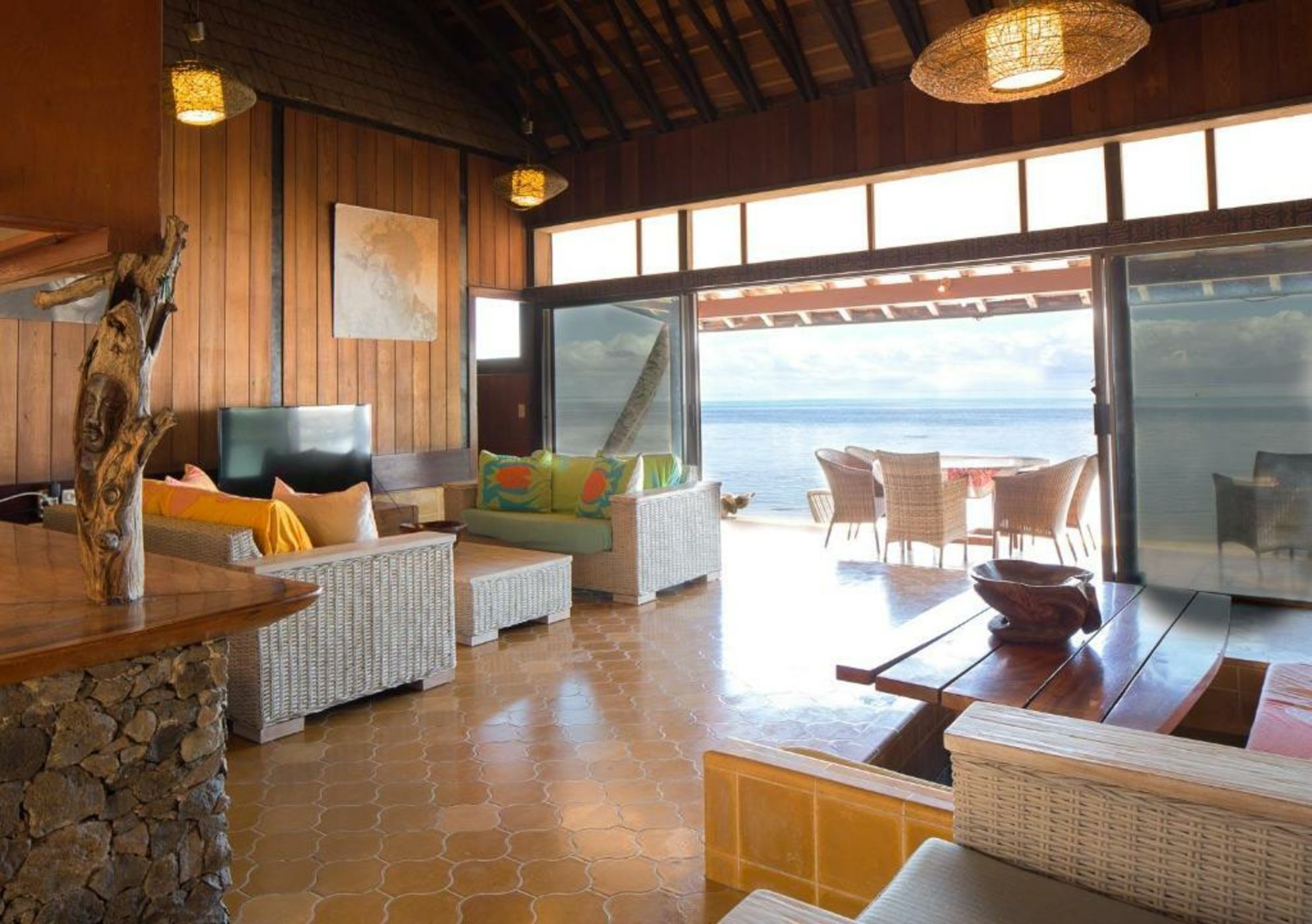 Chez Jay Moorea Beach House