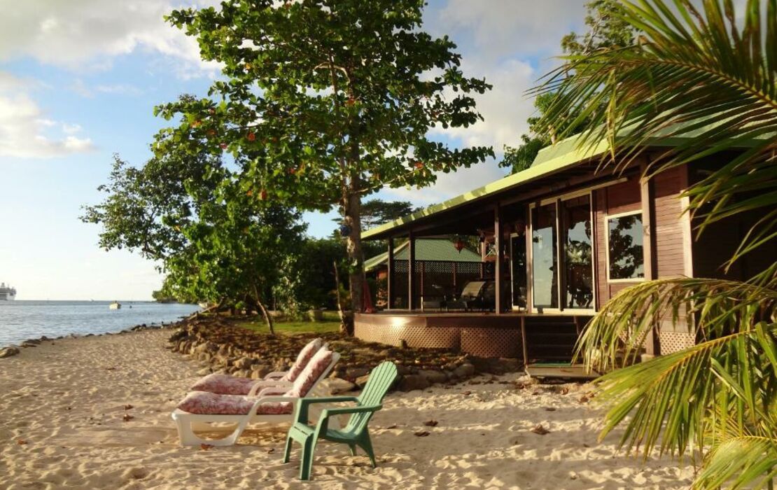 Robinson's Cove Villas Deluxe Wallis Villa, a Design Boutique Hotel