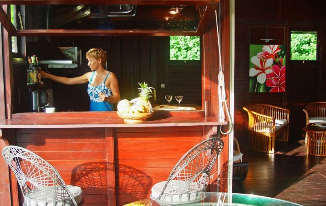 Robinson's Cove Villas Deluxe Wallis Villa, a Design Boutique Hotel