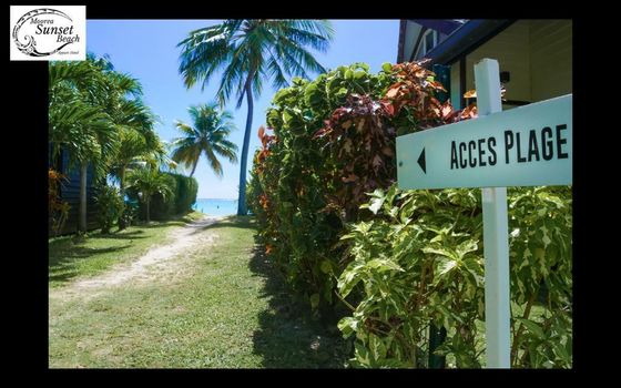Moorea Sunset Beach