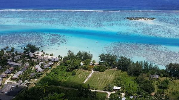 Moorea Sunset Beach