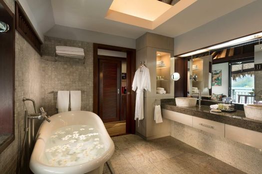 Hilton Moorea Lagoon Resort & Spa