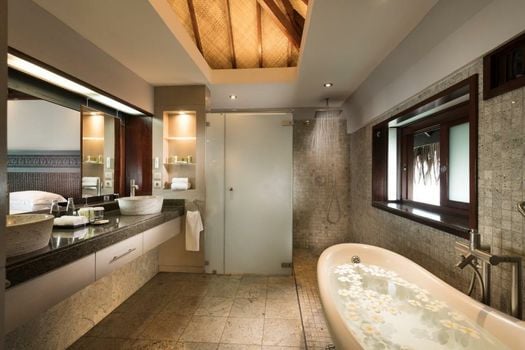 Hilton Moorea Lagoon Resort & Spa