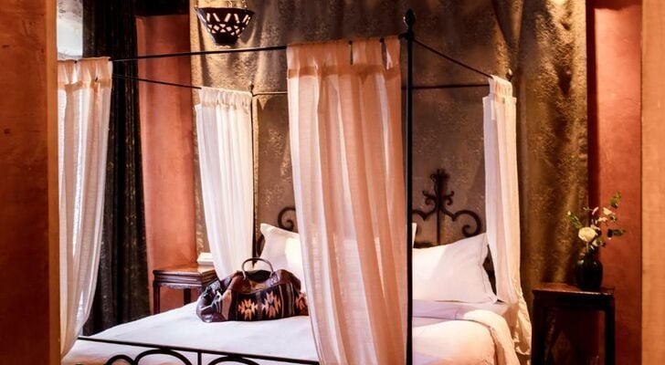 Novecento Boutique Hotel