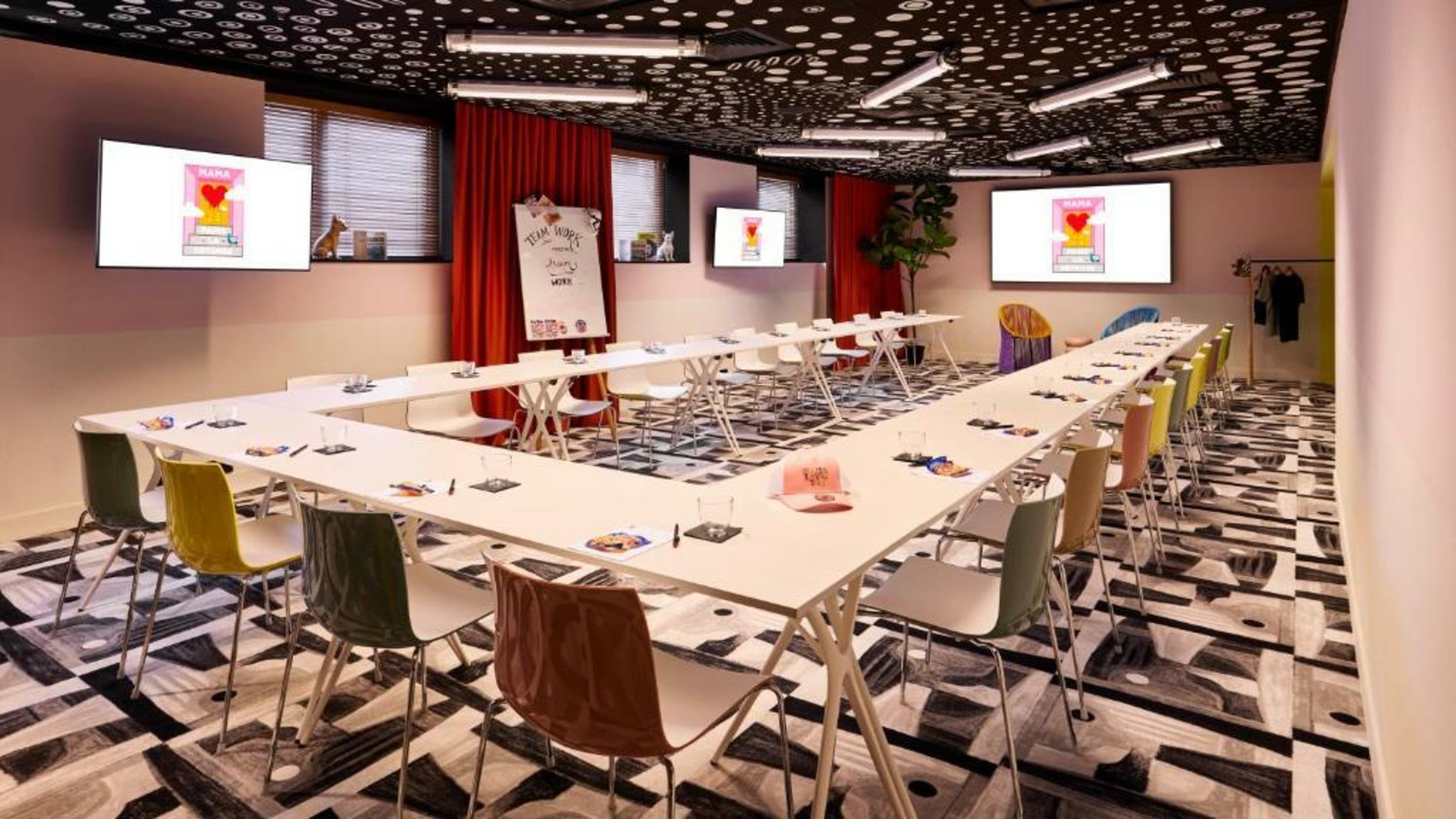 Mama Shelter Paris La Défense