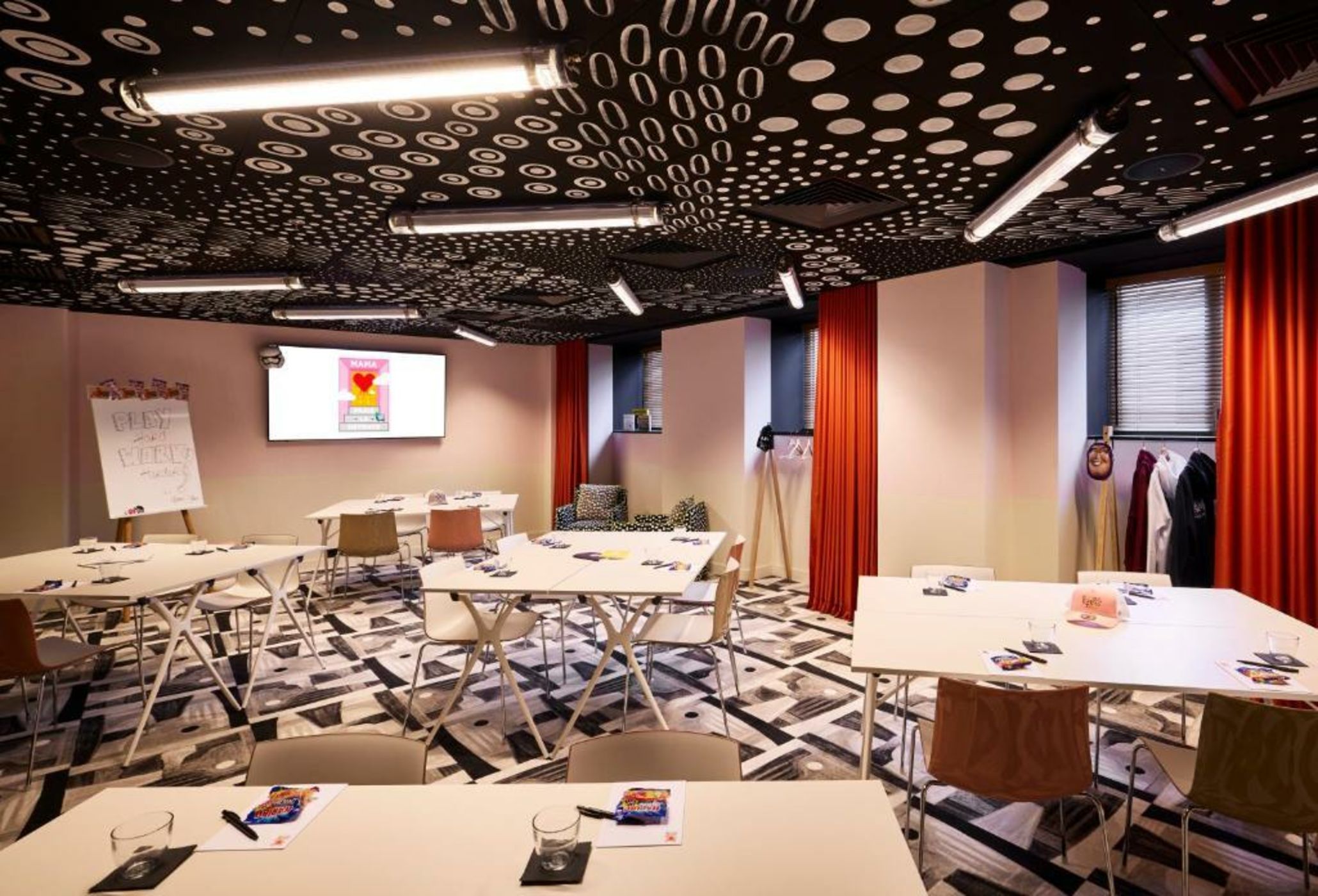 Mama Shelter Paris La Défense