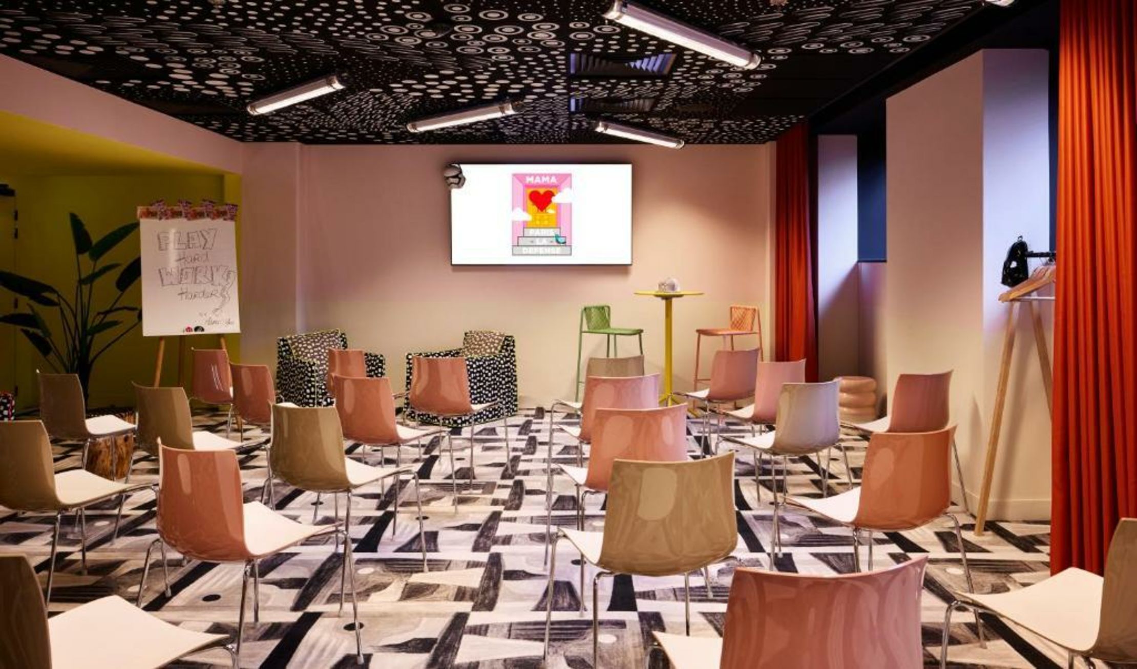 Mama Shelter Paris La Défense