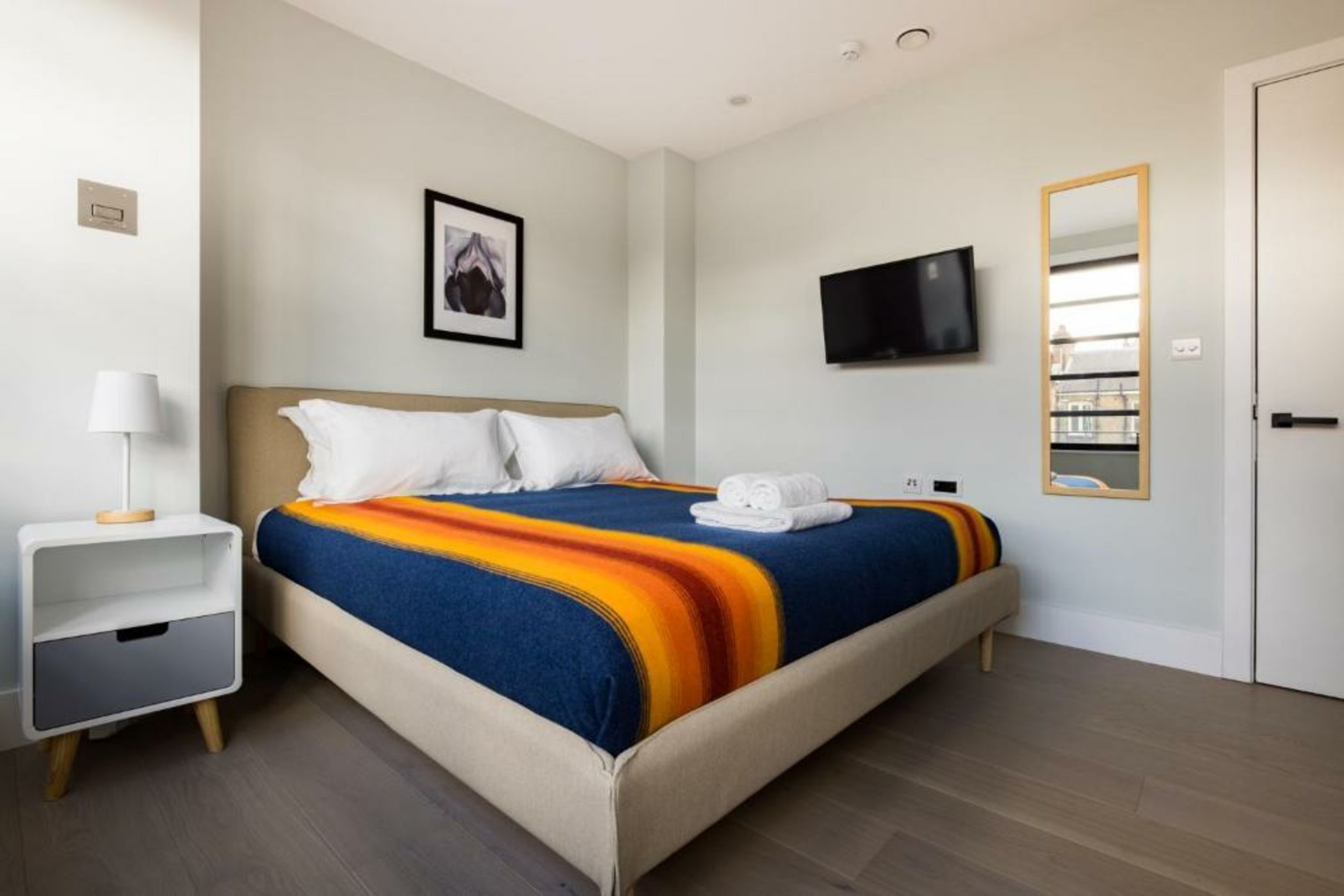 Hausd - Leicester Square