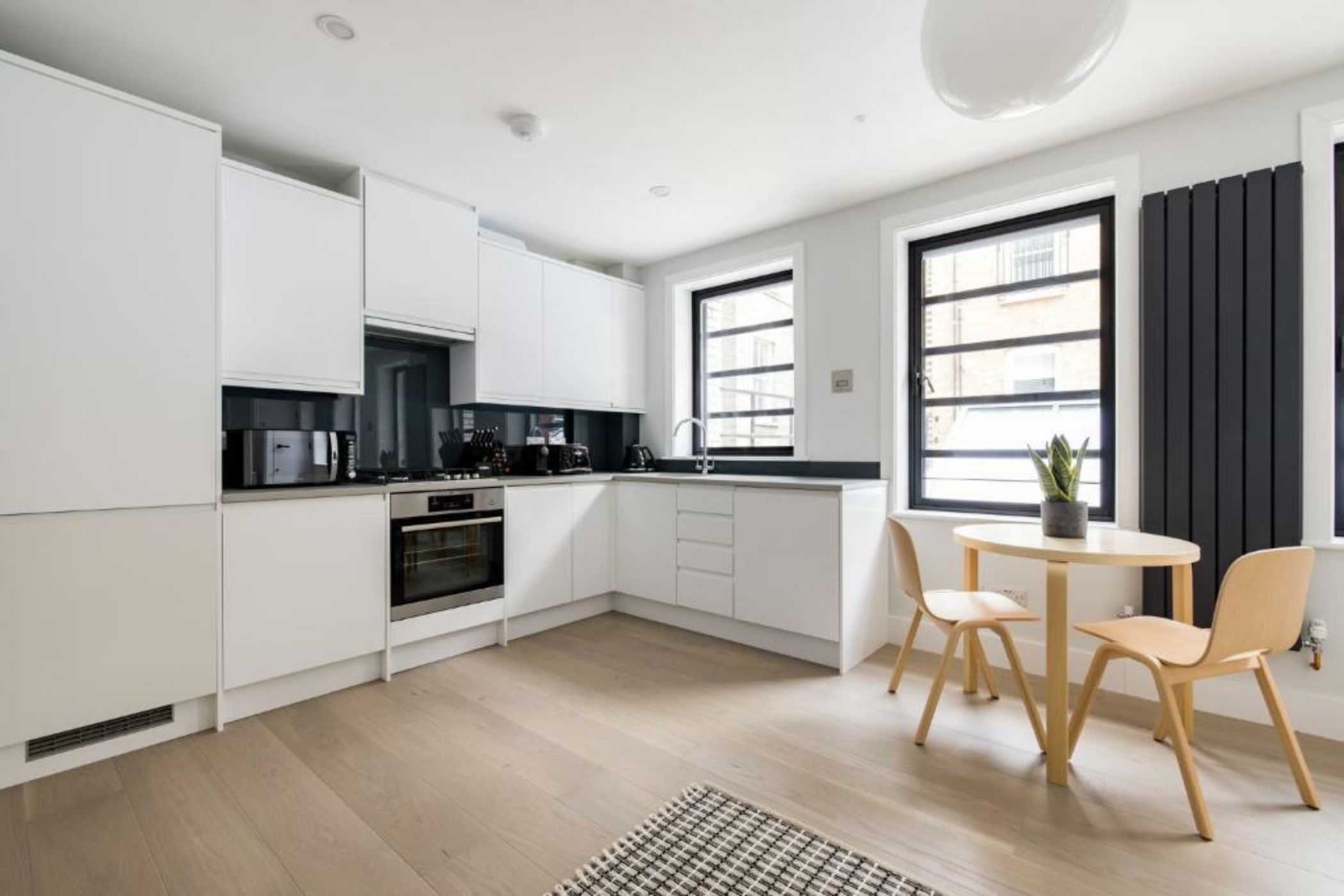 Hausd - Leicester Square