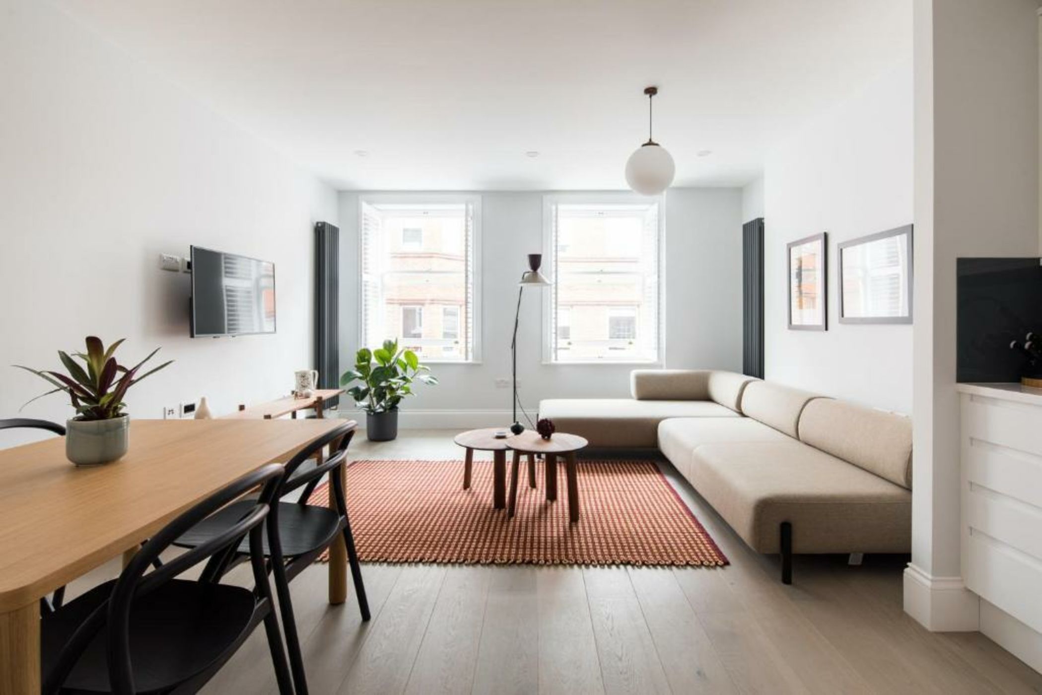 Hausd - Leicester Square