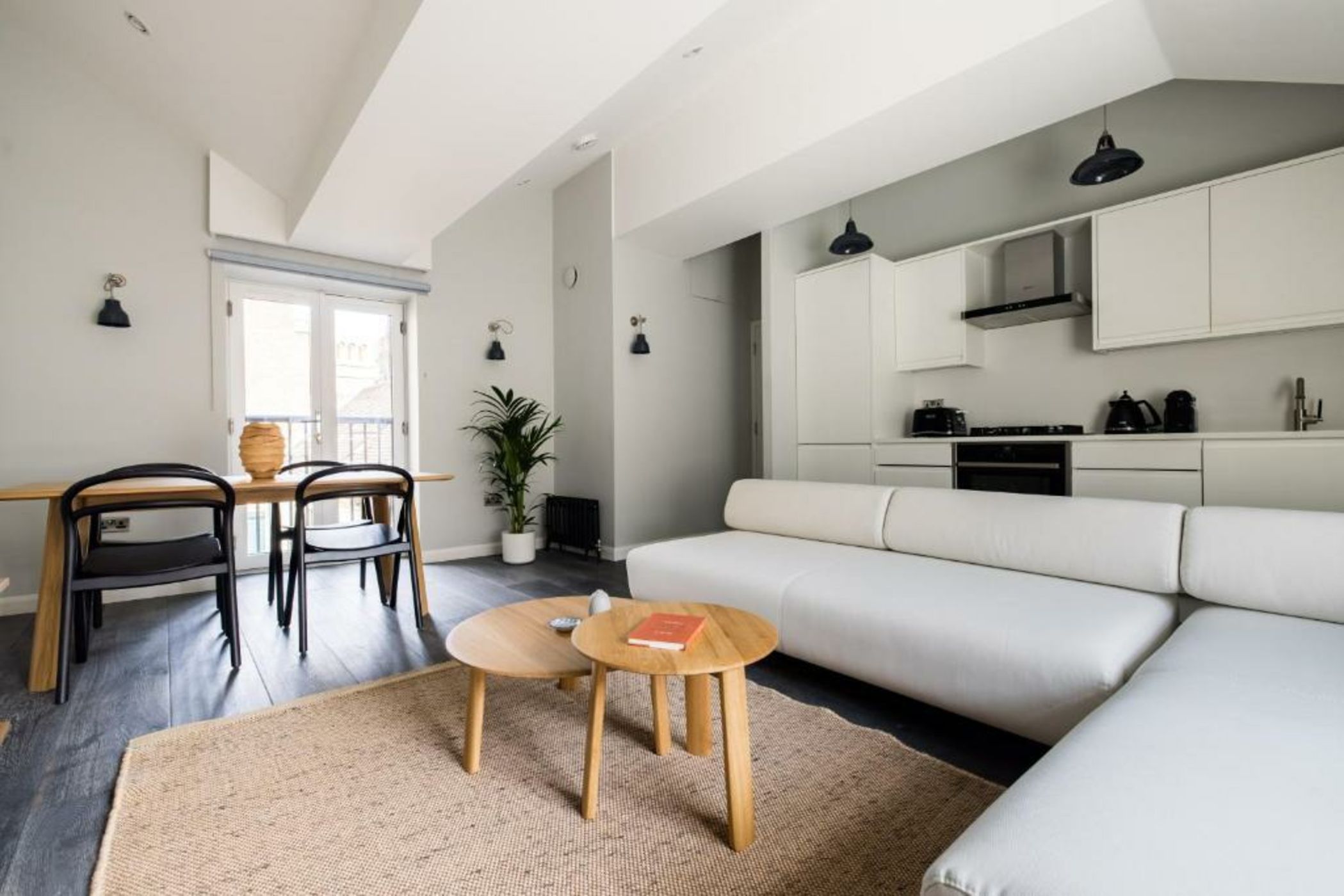 Hausd - Leicester Square