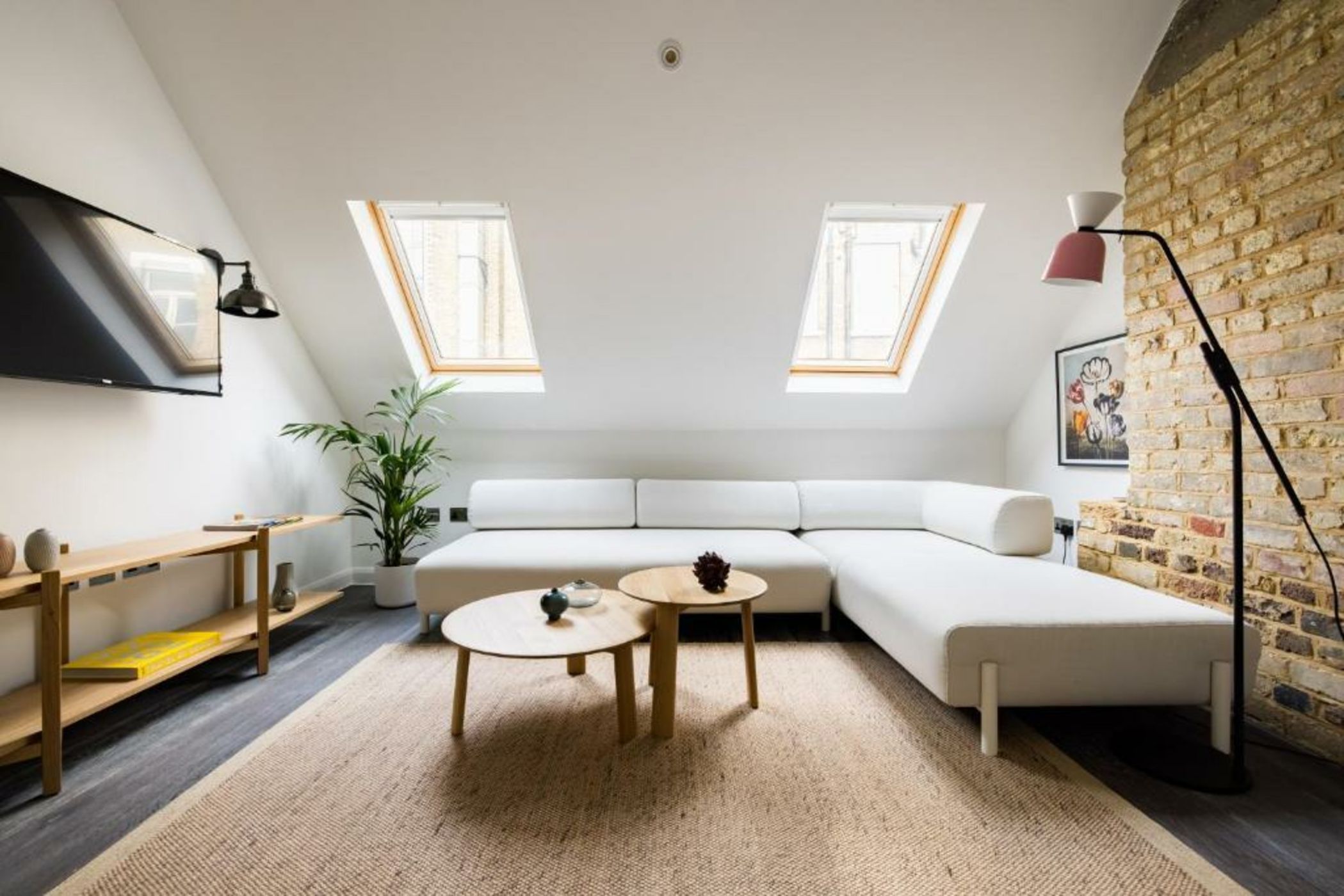 Hausd - Leicester Square