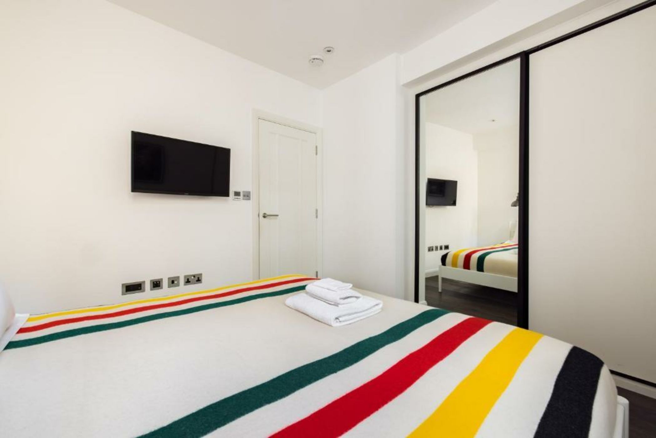 Hausd - Leicester Square