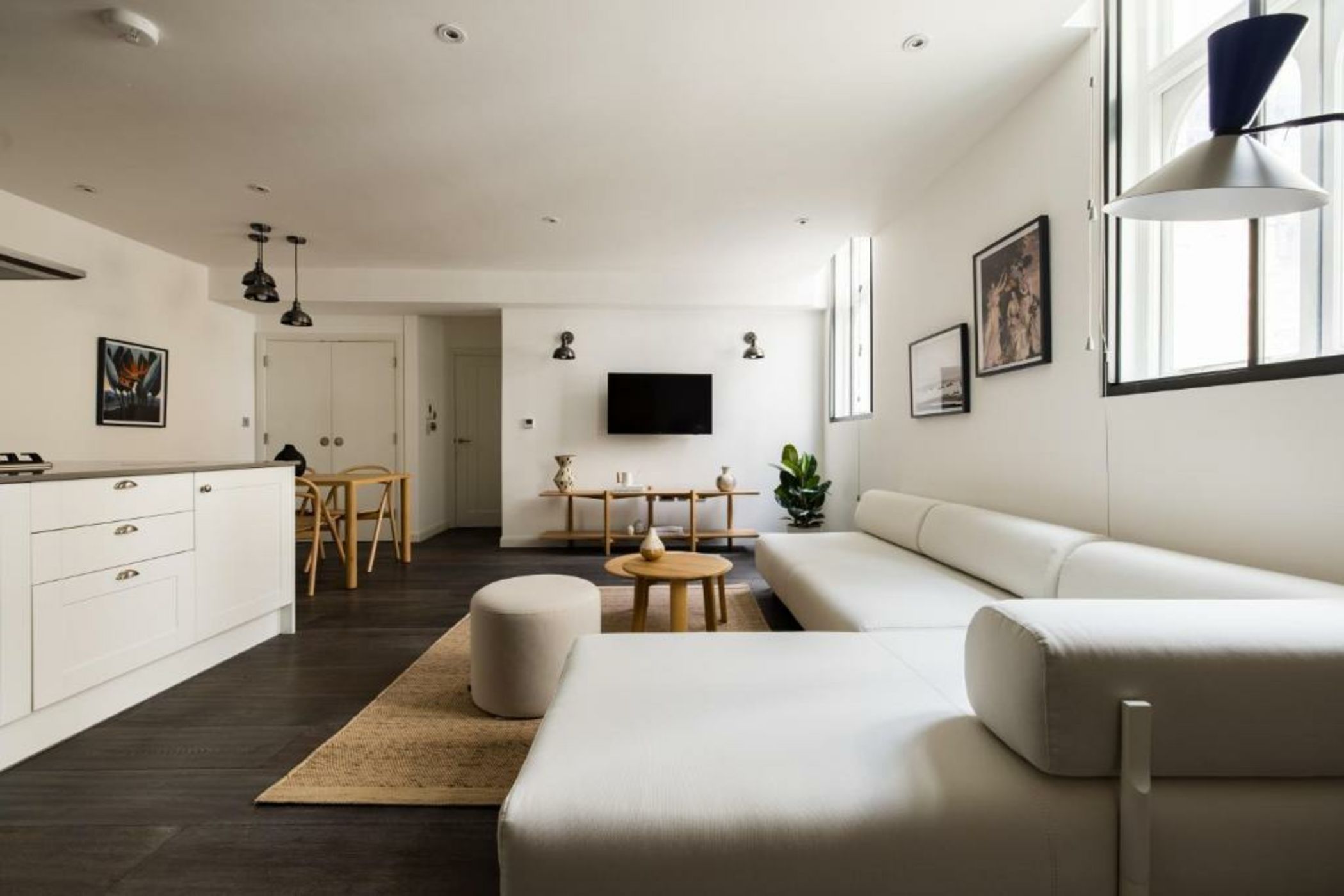 Hausd - Leicester Square