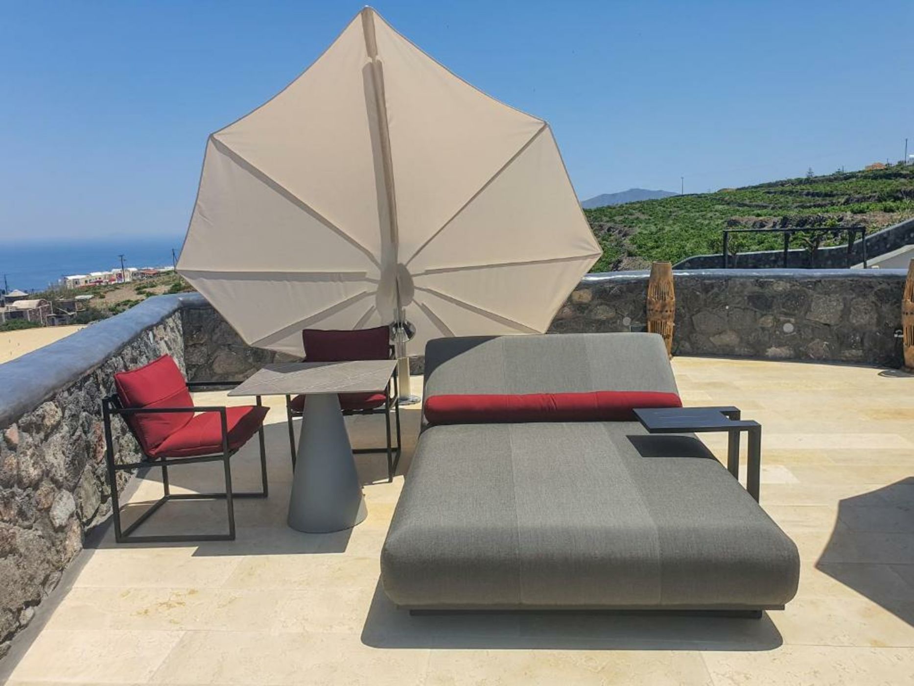 White Pearl Cavalieri