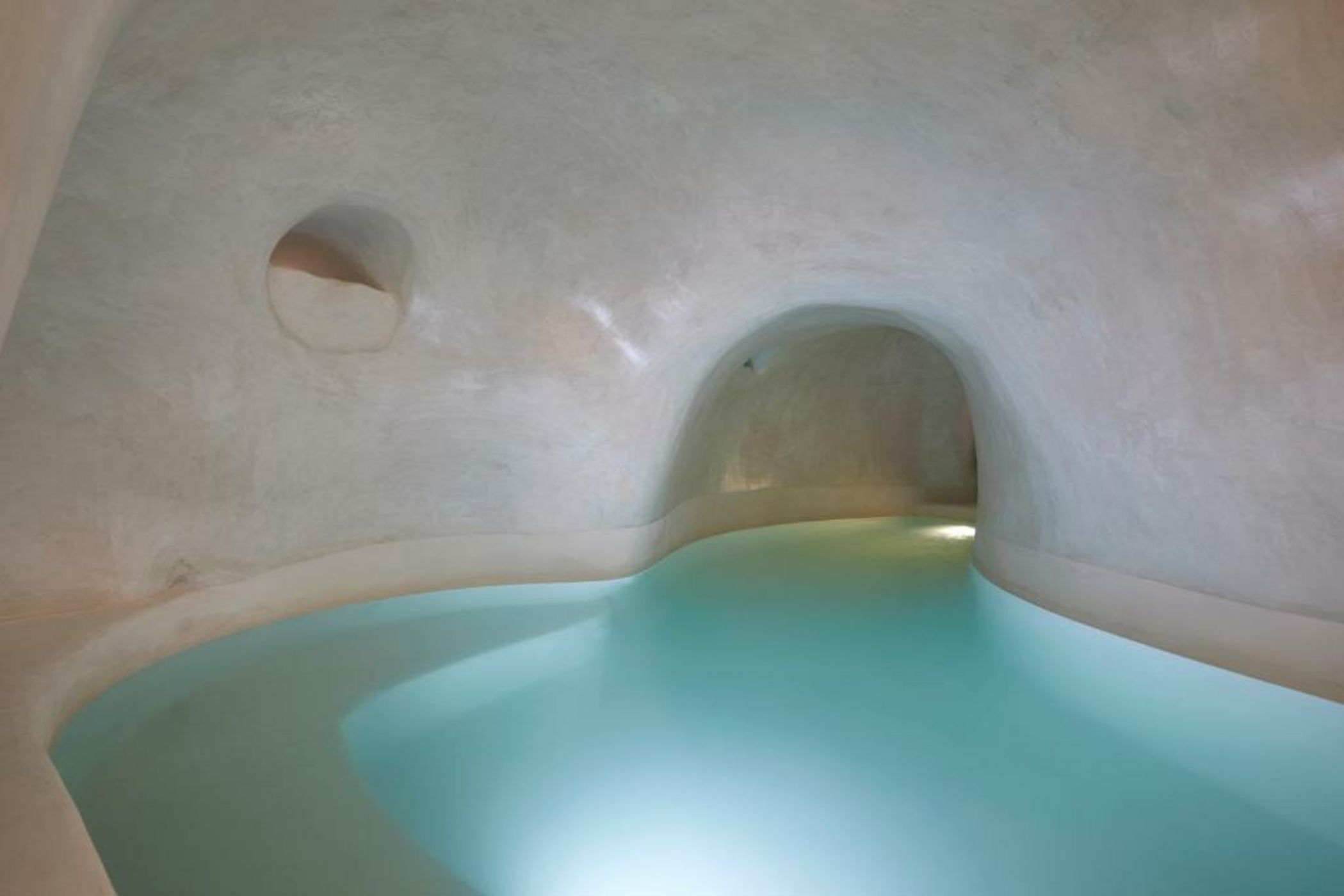 White Pearl Cavalieri