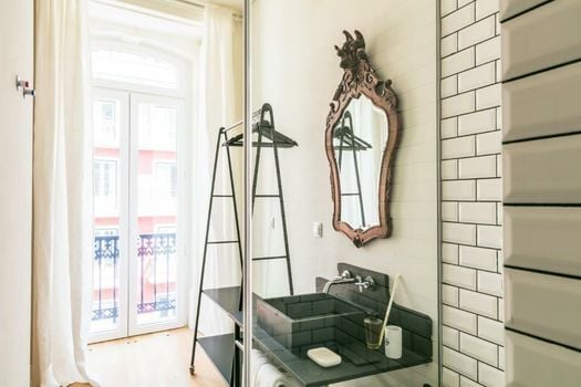 Almaria - Ex Libris Apartments | Chiado
