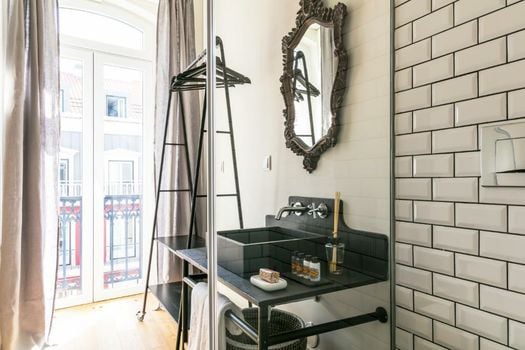Almaria - Ex Libris Apartments | Chiado