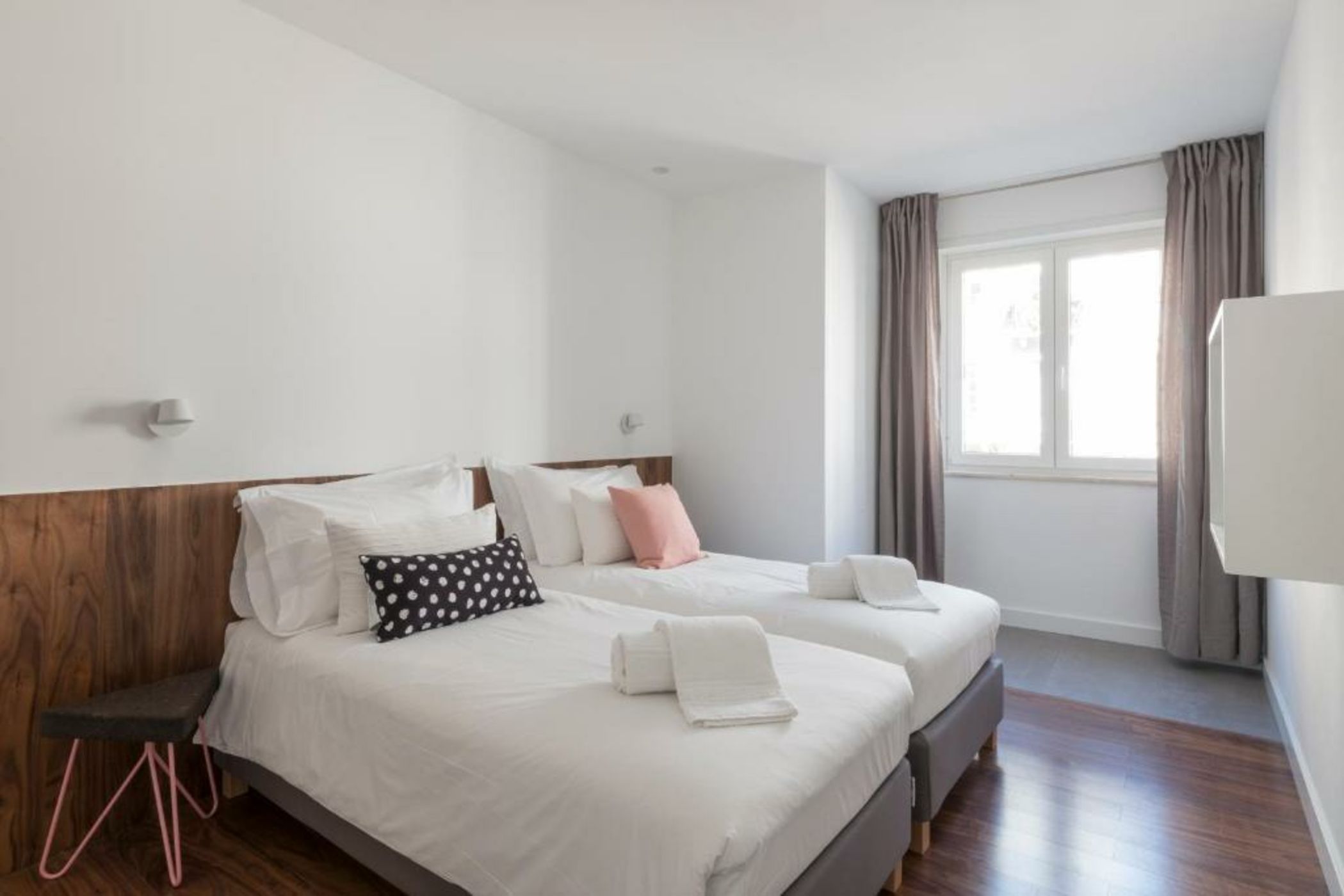 Lisbon Domus 74 by amcf