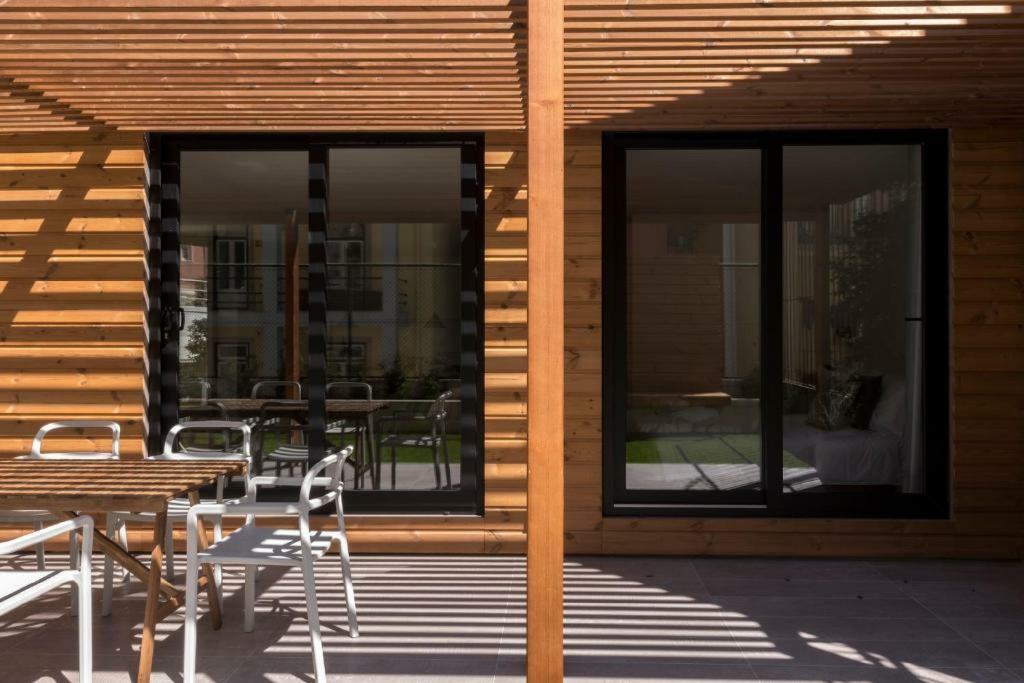 Lisbon Domus 74 by amcf