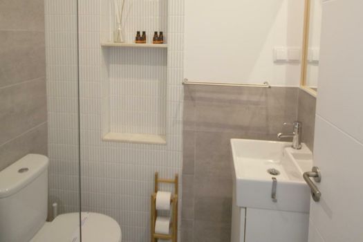 Lisbon Domus 74 by amcf