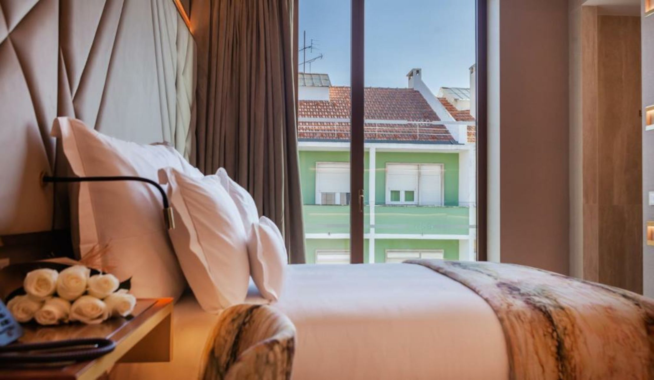 Wine & Books Lisboa Hotel