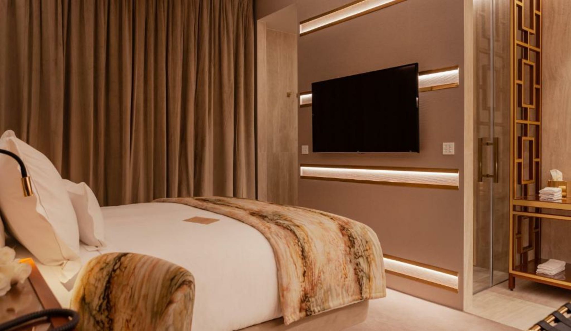 Wine & Books Lisboa Hotel