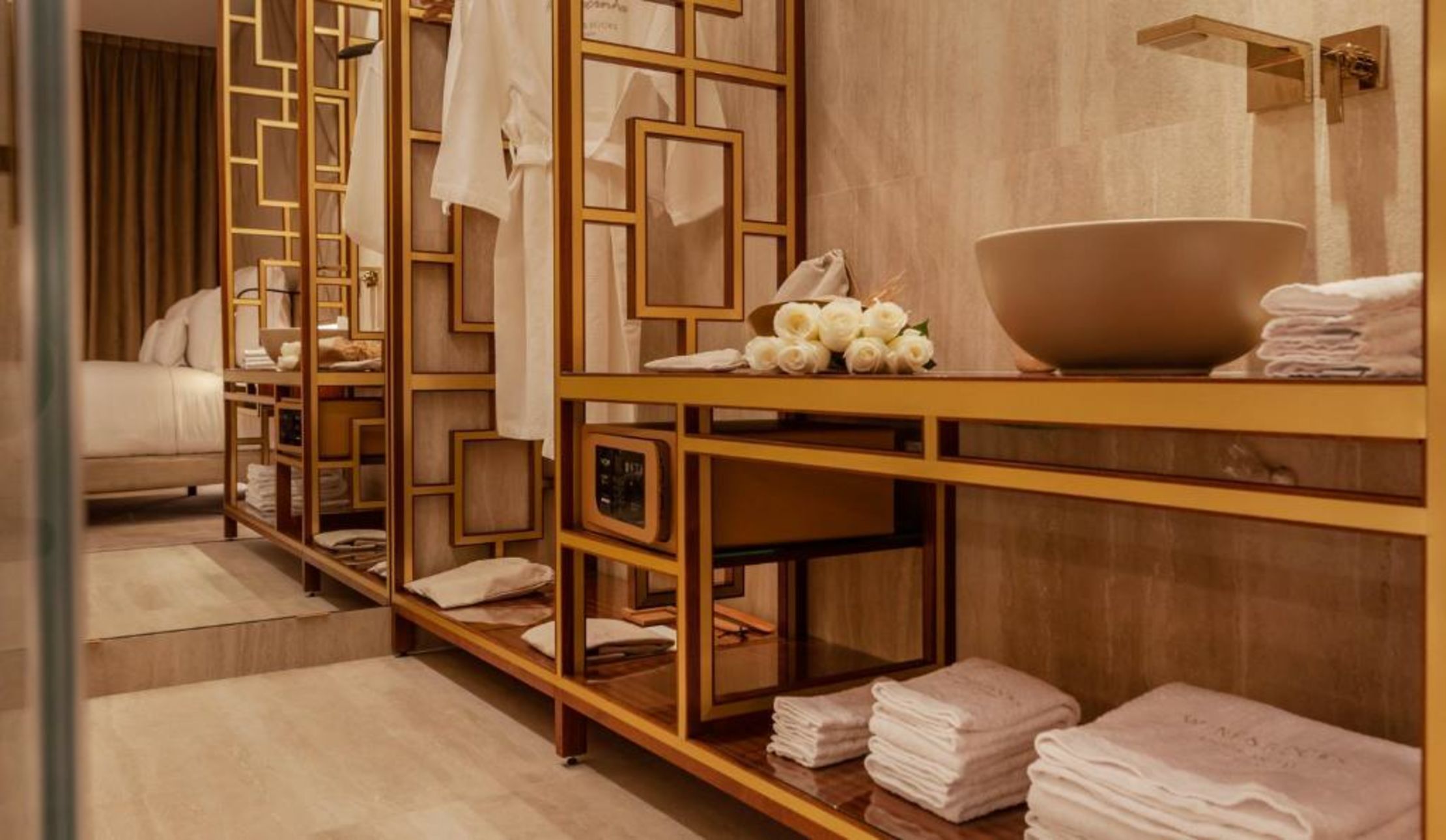 Wine & Books Lisboa Hotel