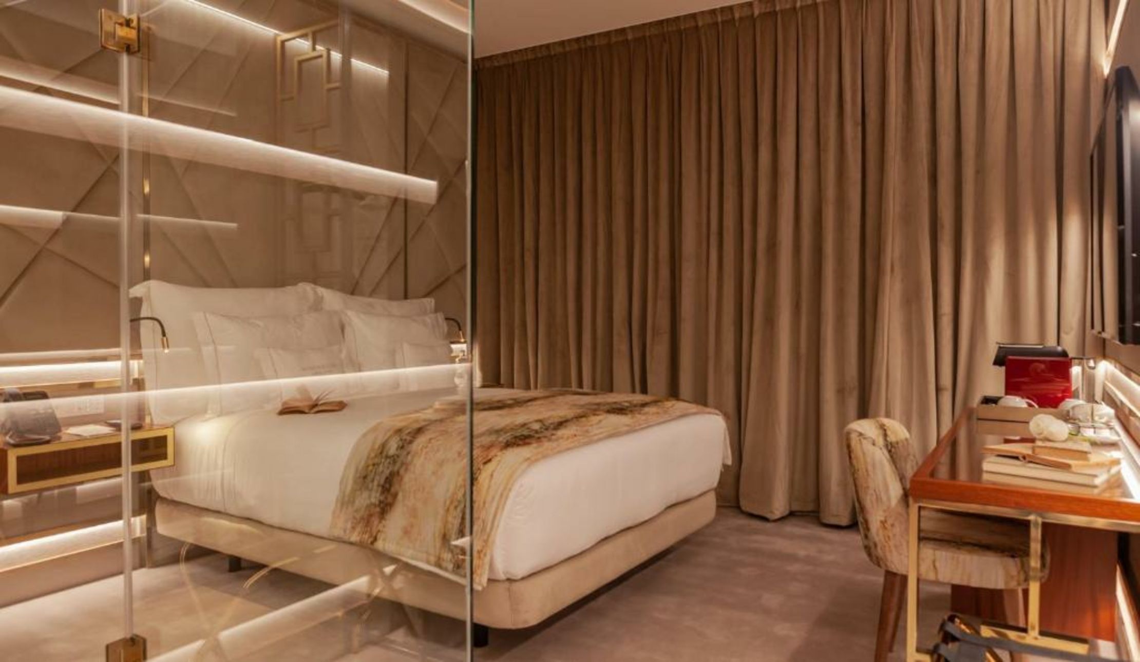 Wine & Books Lisboa Hotel