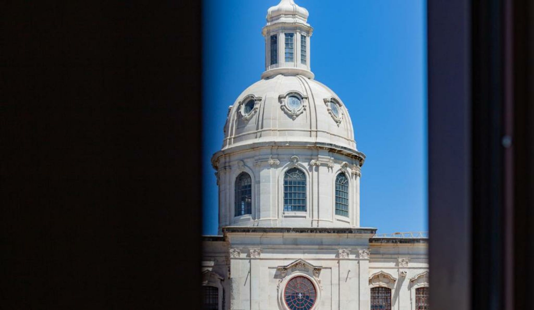 Wine & Books Lisboa Hotel