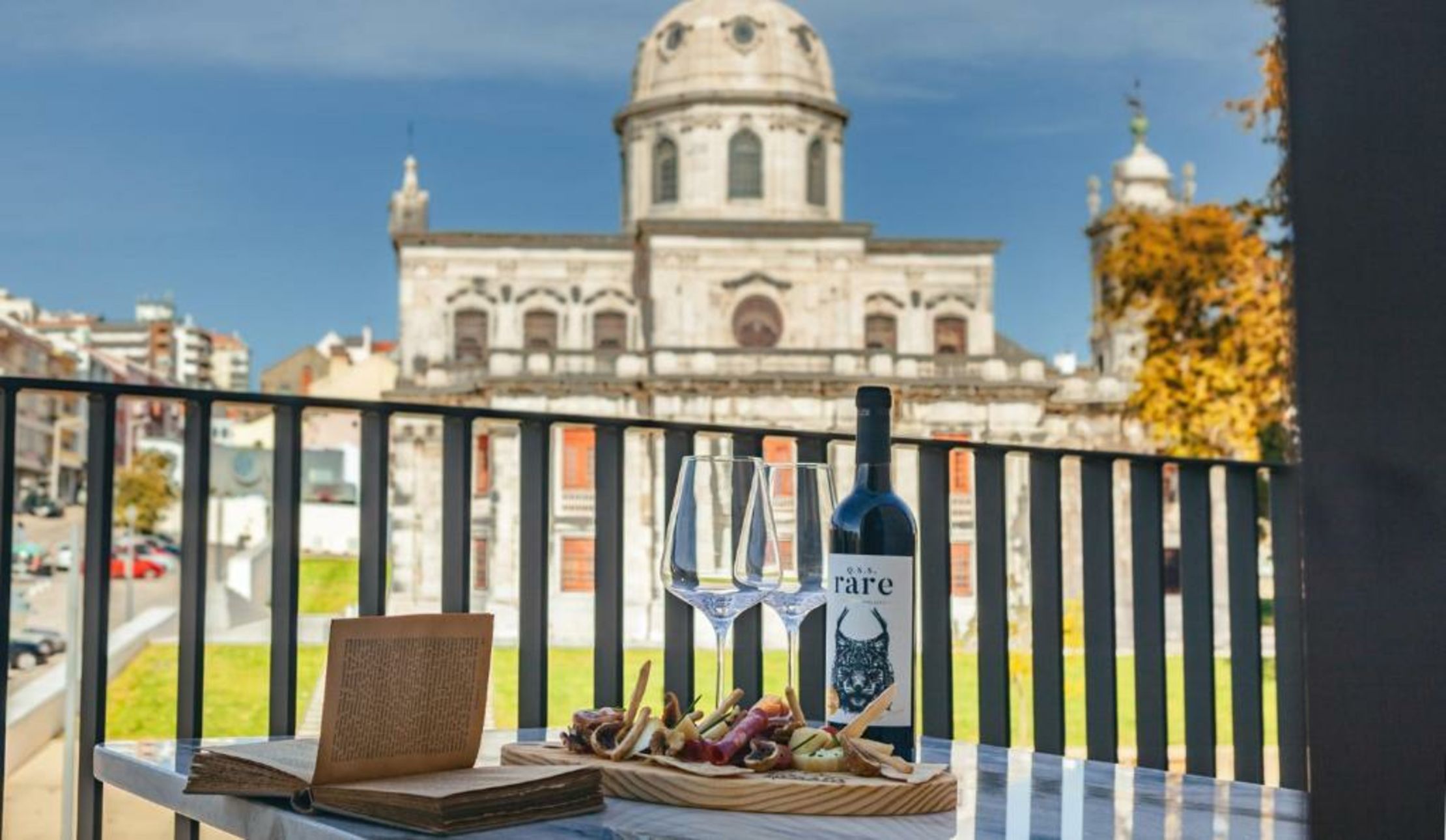 Wine & Books Lisboa Hotel